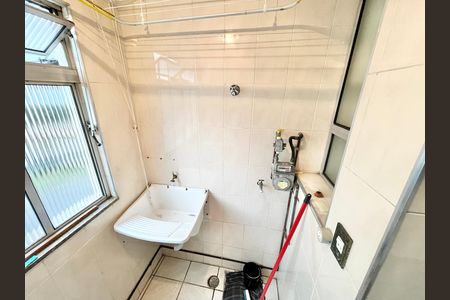 Apartamento à venda com 63m², 2 quartos e 1 vaga Apartamento à venda com 63m², 2 quartos e 1 vagaCozinha e Área de Serviço