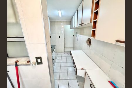 Apartamento à venda com 63m², 2 quartos e 1 vaga Apartamento à venda com 63m², 2 quartos e 1 vagaCozinha e Área de Serviço