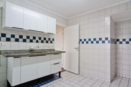 Apartamento para alugar com 70m², 2 quartos e 1 vaga Apartamento para alugar com 70m², 2 quartos e 1 vagaCozinha