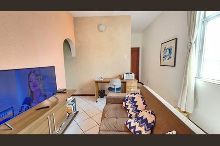 Apartamento para alugar com 68m², 2 quartos e 1 vaga Apartamento para alugar com 68m², 2 quartos e 1 vagaSala