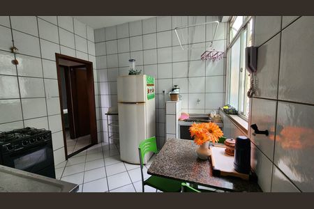 Apartamento para alugar com 68m², 2 quartos e 1 vaga Apartamento para alugar com 68m², 2 quartos e 1 vagaCozinha