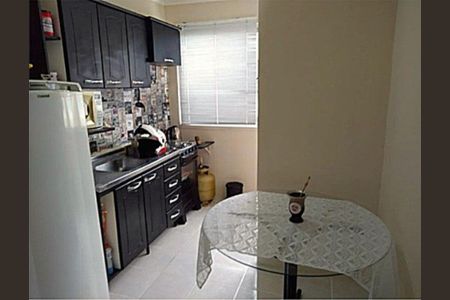 Cozinha de apartamento para alugar com 2 quartos, 41m² em Jardim Betânia, Cachoeirinha