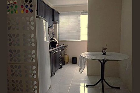 Cozinha de apartamento para alugar com 2 quartos, 41m² em Jardim Betânia, Cachoeirinha