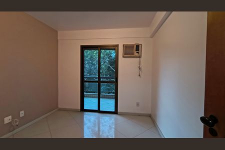 Apartamento para alugar com 117m², 3 quartos e 2 vagasQuarto 2