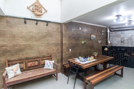 Casa à venda com 210m², 3 quartos e 3 vagasÁrea gourmet