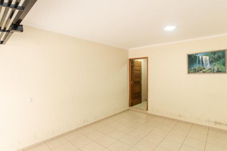 Casa à venda com 210m², 3 quartos e 3 vagasGaragem
