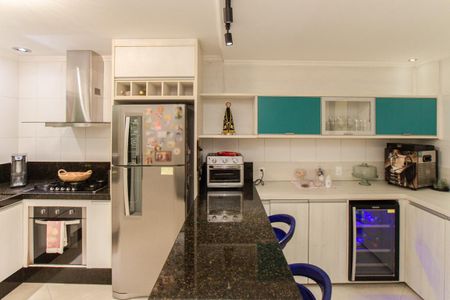Casa à venda com 210m², 3 quartos e 3 vagasCozinha