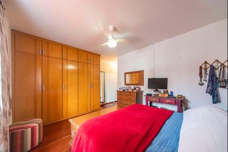 Casa à venda com 270m², 3 quartos e 2 vagasQuarto 3