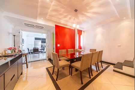Casa à venda com 270m², 3 quartos e 2 vagasSala de Jantar
