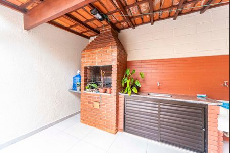 Casa à venda com 270m², 3 quartos e 2 vagasÁrea Gourmet e Área de serviço