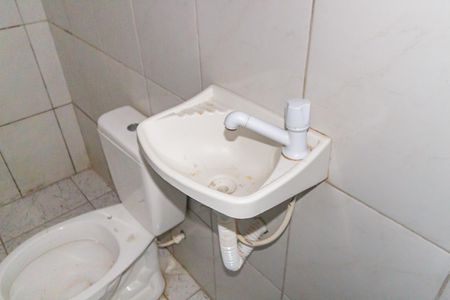 Detalhe - Banheiro de casa para alugar com 1 quarto, 40m² em Mooca, São Paulo