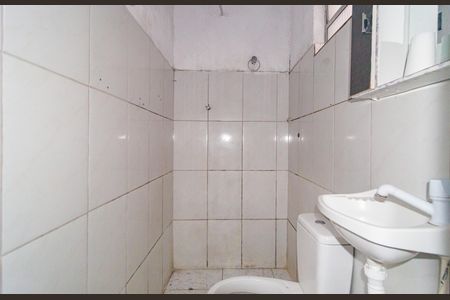 Casa para alugar com 40m², 1 quarto e sem vaga Casa para alugar com 40m², 1 quarto e sem vagaBanheiro
