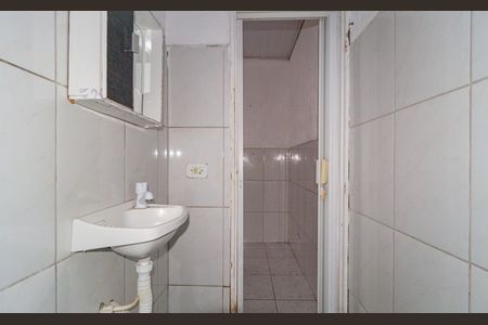 Casa para alugar com 40m², 1 quarto e sem vaga Casa para alugar com 40m², 1 quarto e sem vagaBanheiro