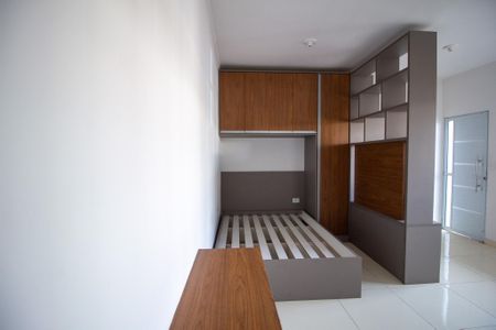 Studio para alugar com 32m², 1 quarto e 1 vaga Studio para alugar com 32m², 1 quarto e 1 vagaQuarto