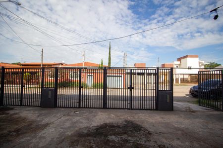 Studio para alugar com 32m², 1 quarto e 1 vaga Studio para alugar com 32m², 1 quarto e 1 vagaGaragem