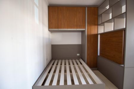 Studio para alugar com 32m², 1 quarto e 1 vaga Studio para alugar com 32m², 1 quarto e 1 vagaQuarto