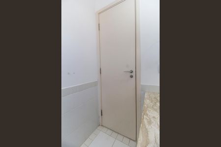 Apartamento à venda com 80m², 2 quartos e 2 vagasBanheiro 2