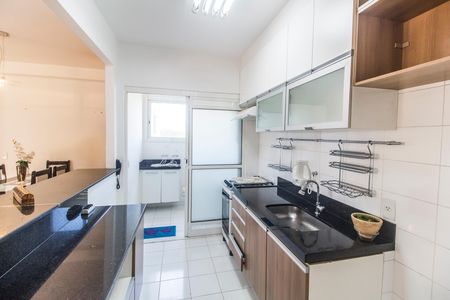 Apartamento à venda com 80m², 2 quartos e 2 vagasCozinha