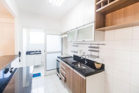 Apartamento à venda com 80m², 2 quartos e 2 vagasCozinha