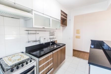 Apartamento à venda com 80m², 2 quartos e 2 vagasCozinha