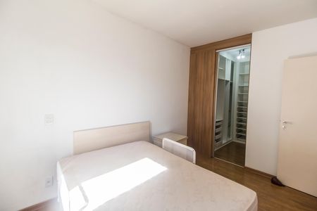 Apartamento à venda com 80m², 2 quartos e 2 vagassuite