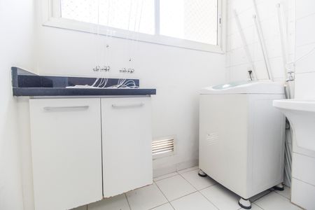 Apartamento à venda com 80m², 2 quartos e 2 vagasÁrea de Serviço