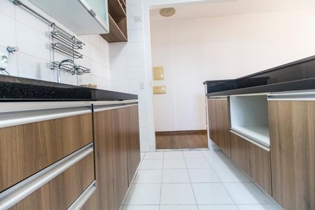 Apartamento à venda com 80m², 2 quartos e 2 vagasCozinha