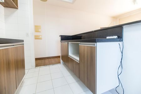Apartamento à venda com 80m², 2 quartos e 2 vagasCozinha