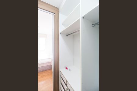 Apartamento à venda com 80m², 2 quartos e 2 vagasCloset da suíte