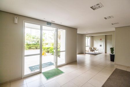 Apartamento à venda com 80m², 2 quartos e 2 vagasHall de entrada