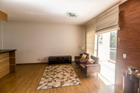 Apartamento à venda com 80m², 2 quartos e 2 vagasSala