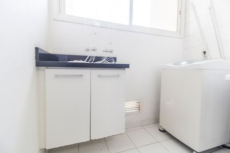 Apartamento à venda com 80m², 2 quartos e 2 vagasÁrea de Serviço