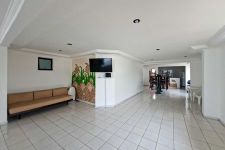 Apartamento para alugar com 55m², 1 quarto e 1 vaga Apartamento para alugar com 55m², 1 quarto e 1 vagaÁrea comum - Salão de festas