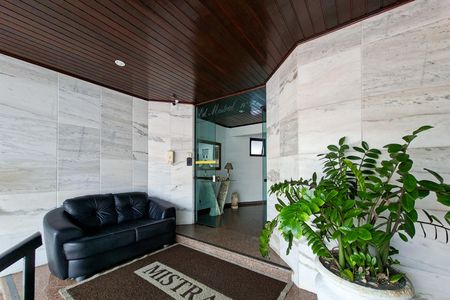 Apartamento para alugar com 55m², 1 quarto e 1 vaga Apartamento para alugar com 55m², 1 quarto e 1 vagaHall