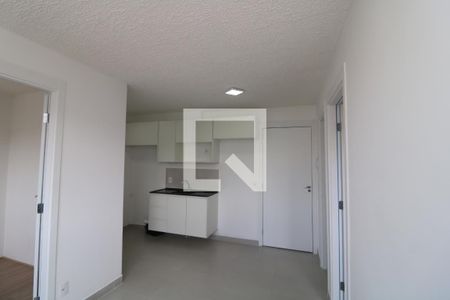 Sala de apartamento para alugar com 2 quartos, 34m² em Vila Graciosa, São Paulo