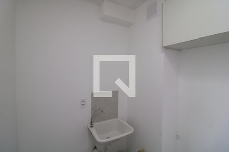 Área de serviço de apartamento para alugar com 2 quartos, 34m² em Vila Graciosa, São Paulo