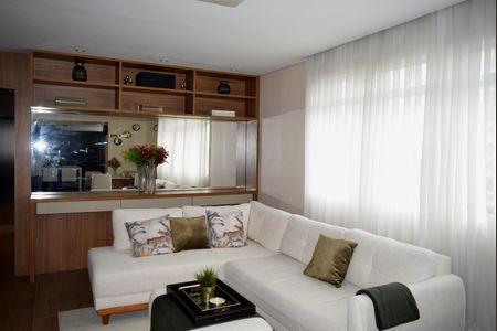 Sala de apartamento para alugar com 2 quartos, 90m² em Cerqueira César, São Paulo