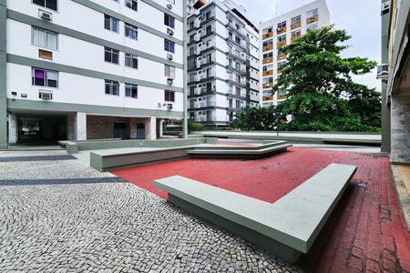 Apartamento à venda com 70m², 2 quartos e 1 vaga Apartamento à venda com 70m², 2 quartos e 1 vagaÁrea Comum
