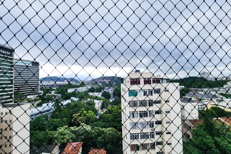 Vista de apartamento para alugar com 2 quartos, 70m² em Maracanã, Rio de Janeiro