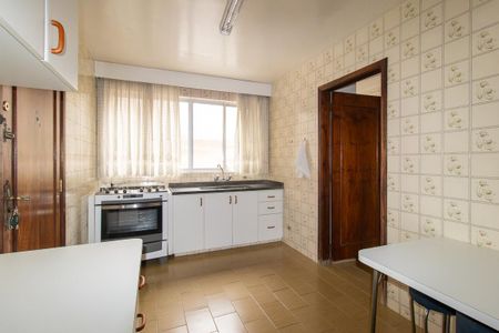 Apartamento à venda com 177m², 3 quartos e 2 vagas Apartamento à venda com 177m², 3 quartos e 2 vagasCozinha - Armários