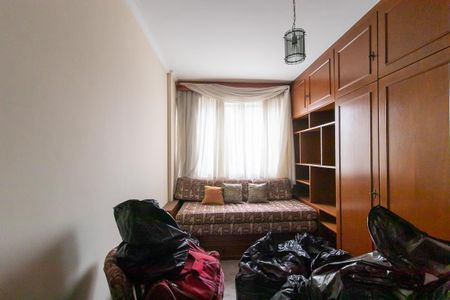 Apartamento à venda com 177m², 3 quartos e 2 vagas Apartamento à venda com 177m², 3 quartos e 2 vagasQuarto 3