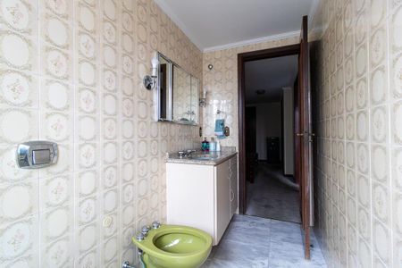 Apartamento à venda com 177m², 3 quartos e 2 vagas Apartamento à venda com 177m², 3 quartos e 2 vagasBanheiro Social
