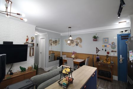 Apartamento à venda com 65m², 2 quartos e 1 vagaSala / Cozinha