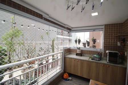 Apartamento à venda com 65m², 2 quartos e 1 vagaSala / Cozinha - Varanda