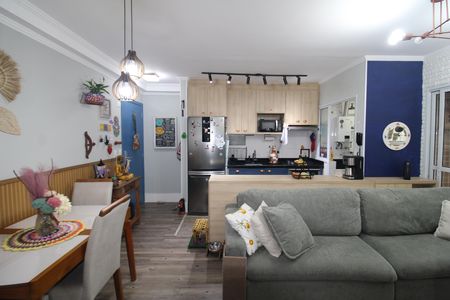 Apartamento à venda com 65m², 2 quartos e 1 vagaSala / Cozinha