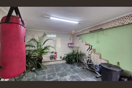 Casa para alugar com 100m², 3 quartos e 1 vagaQuintal 