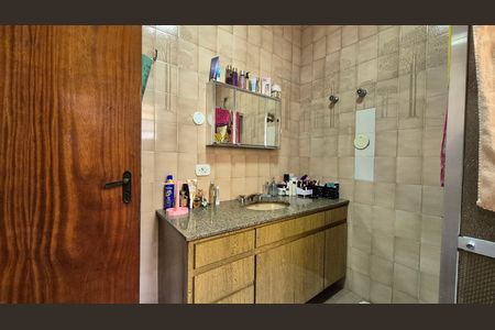 Casa para alugar com 100m², 3 quartos e 1 vagaBanheiro 