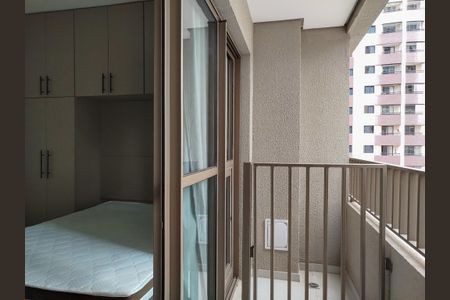 Studio à venda com 23m², 1 quarto e sem vaga Studio à venda com 23m², 1 quarto e sem vagaVaranda