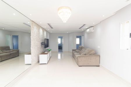 Casa para alugar com 100m², 3 quartos e 1 vaga Casa para alugar com 100m², 3 quartos e 1 vagaSala/Cozinha