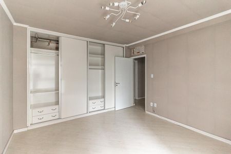 Apartamento à venda com 330m², 4 quartos e 2 vagasQuarto 2